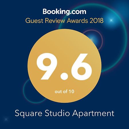 Square Studio Apartment Ni Exterior foto